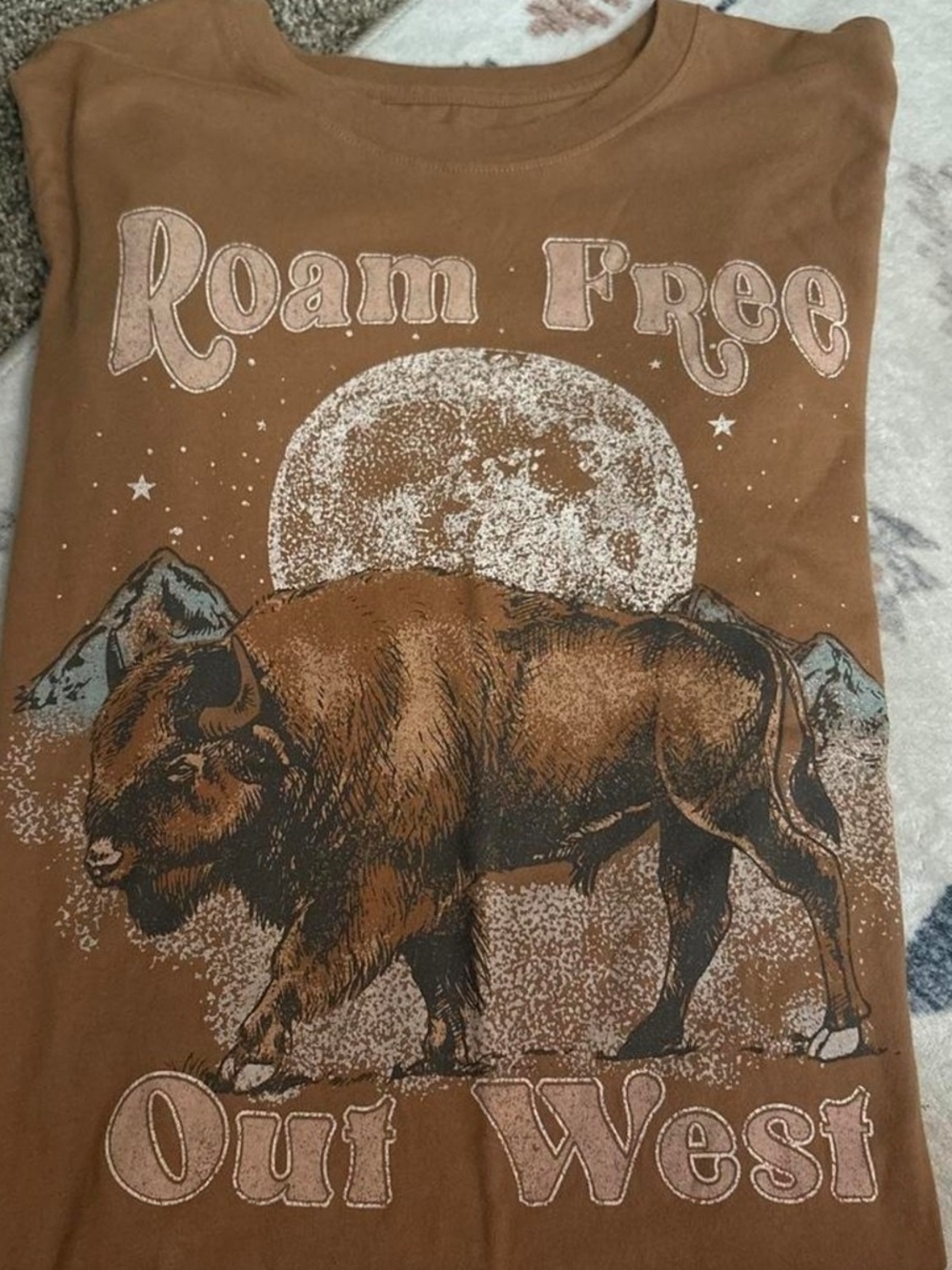 Zoe + Liv Brown 'Roam Free Out West' Buffalo Graphic Tee